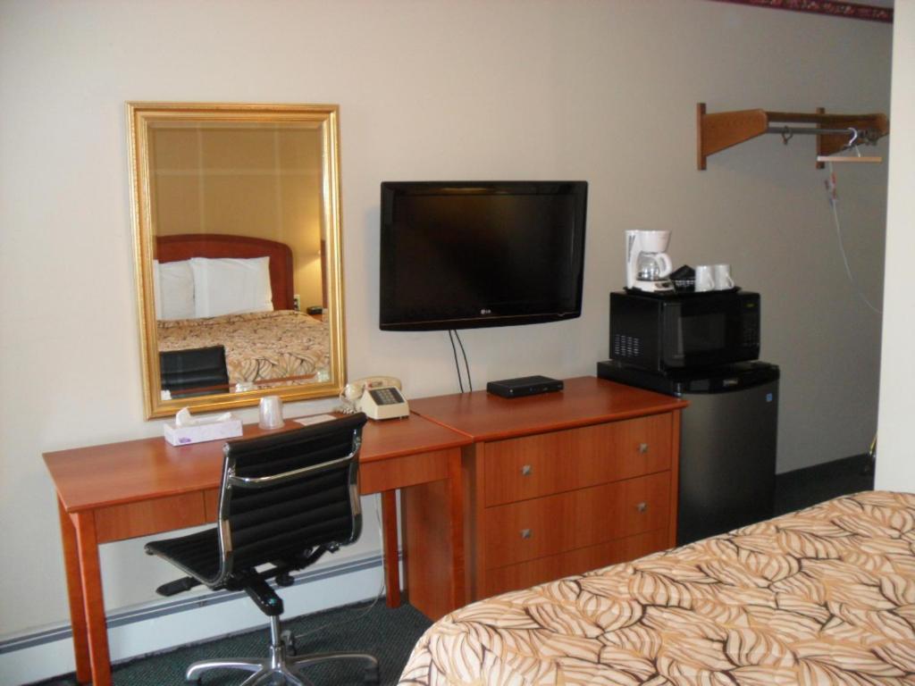 Forest Plaza Motel Mount Forest Dış mekan fotoğraf