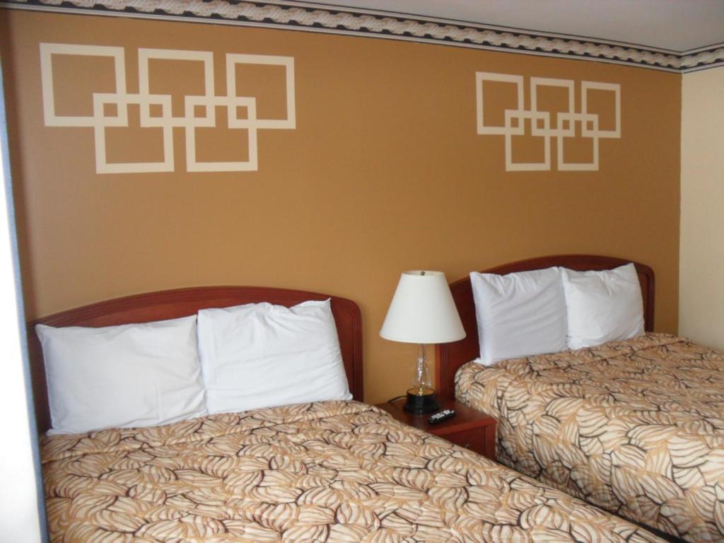 Forest Plaza Motel Mount Forest Dış mekan fotoğraf