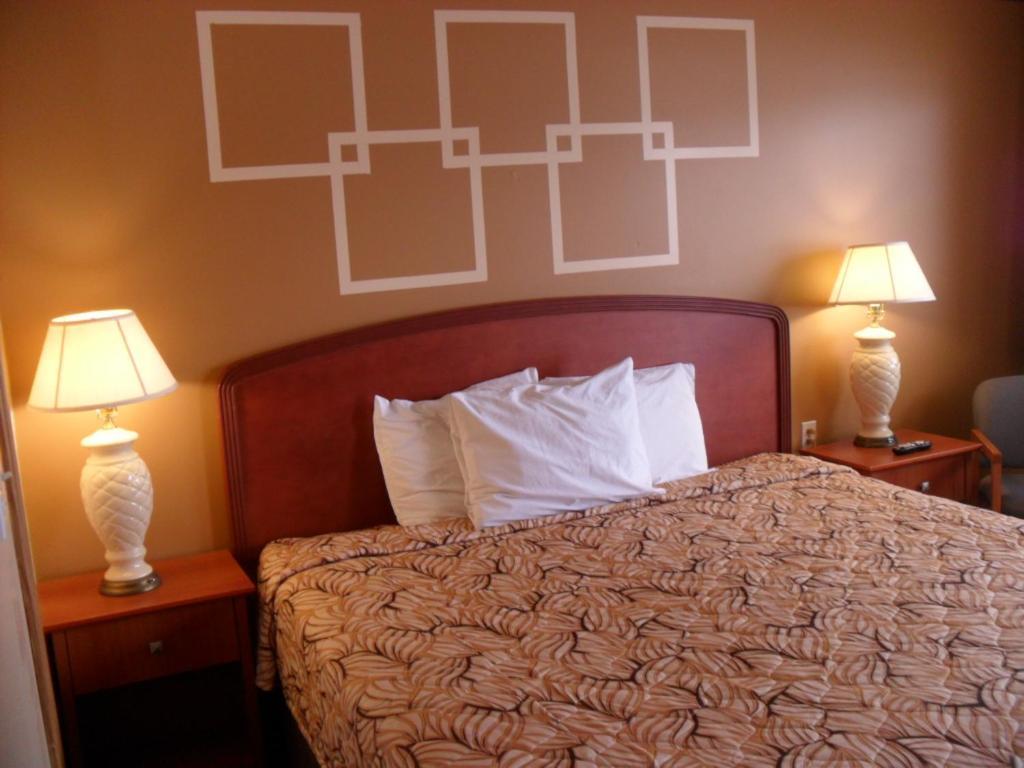 Forest Plaza Motel Mount Forest Dış mekan fotoğraf