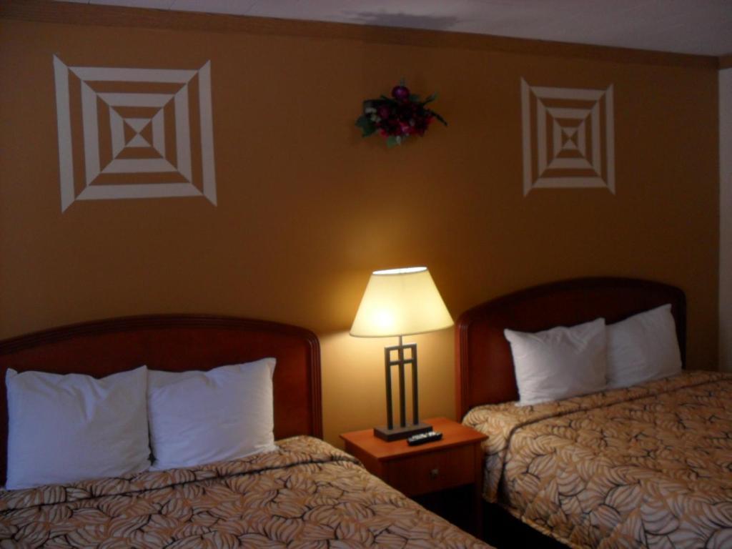 Forest Plaza Motel Mount Forest Dış mekan fotoğraf